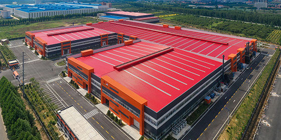 Q355B Çelik Yapı Fabrikası Hafif Çelik Çerçeve Boyalı Galvanizli
