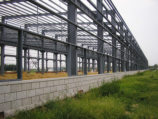 İnşaat için açılı çelik önceden tasarlanmış depo binaları